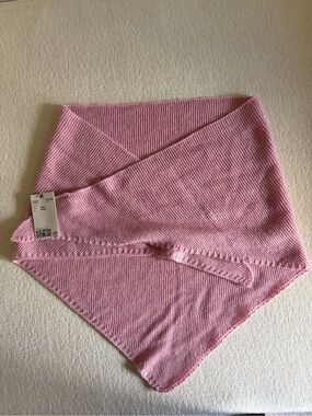 H&M Pink Knit Triangle Scarf Wrap